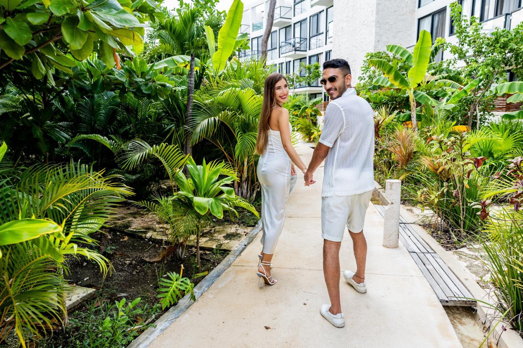 The Waves Tulum By Bnb Experience מראה חיצוני תמונה